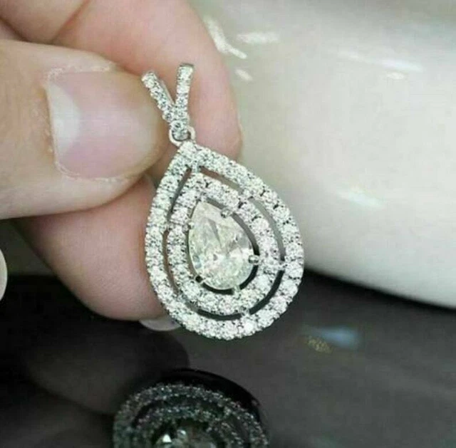 Pendentif en forme de poire et coupe ronde en argent plaqué or blanc 14...