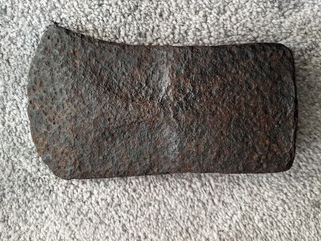 Vintage Classic Primitive Antique Axe Head Cast Iron Solid Heavy Steel 5lb  7.5"