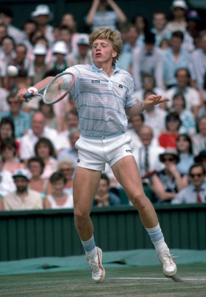 Boris Becker of Germany holding the trophy after winning the... Photo d