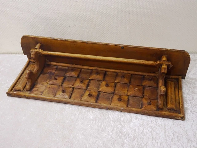 Antiguo Madera Estante Tassenregal Con Gancho - Tablero de Pared - Vintage Um