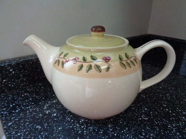 Marks & Spencer  Olive Leaves Teapot