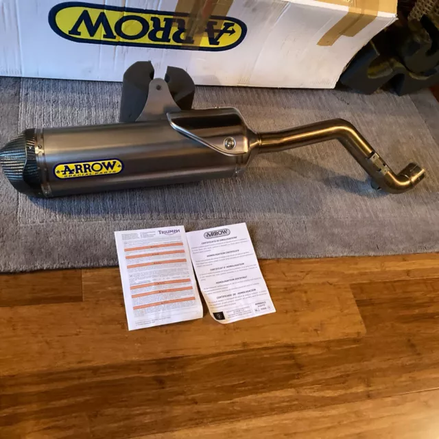 Triumph tiger sales 1050 arrow exhaust