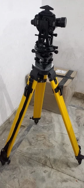 Transit Theodolite Alidade Surveying Nero con Treppiede in Alluminio