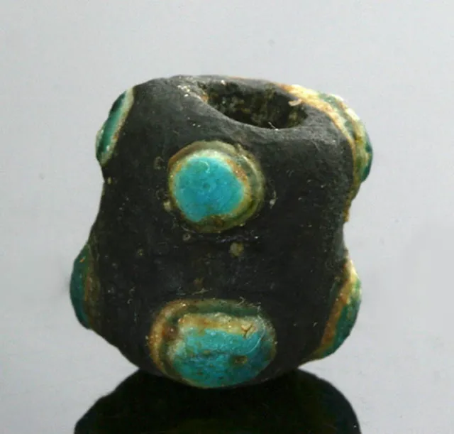 Ancient glass beads: Medieval, Islamic/Byzantine complete Horned eye bead
