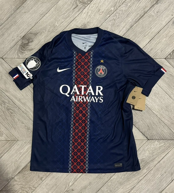 MAILLOT PSG TOILE 2025 2026 Collector D sir Dou Collector Limited maillot-psg-toile-2025-2026-collector-d-sir-dou-collector-limited