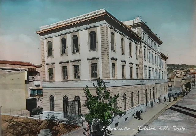 CALTANISSETTA - Palazzi delle poste , vg 1956f.g. bollo da 10 c. e 2 Segna tasse