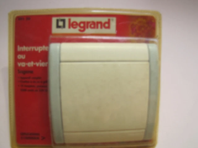 Interrupteur Double Va-et-vient Legrand SAGANE 84020 - Vente à L'unité - Occasion