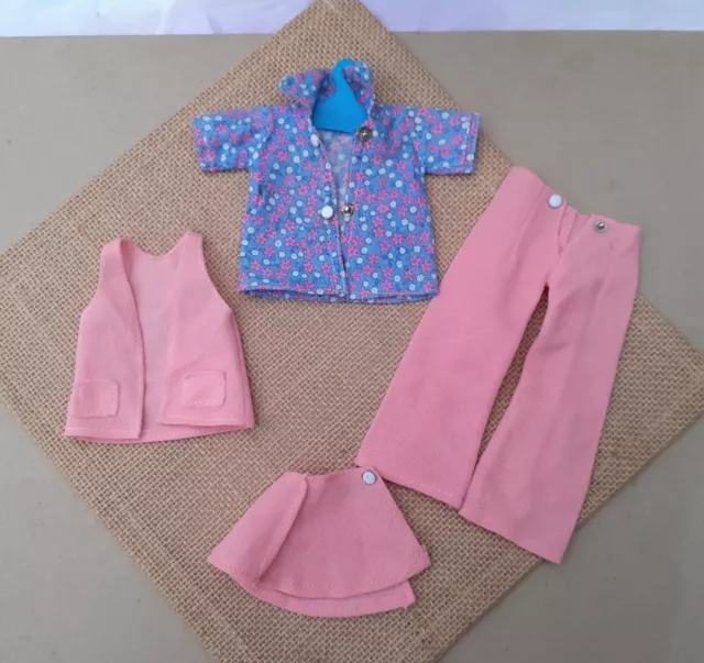 Vintage Sindy Dolls Weekend Outfit 1970s