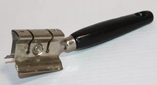 Vintage Ekco Double Draw Knife Sharpener Black Handle