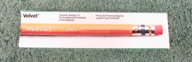 NOS VINTAGE 1960's 12 FABER CASTELL USA  No. 2 SCHOOL PENCILS MODEL 3557 -2