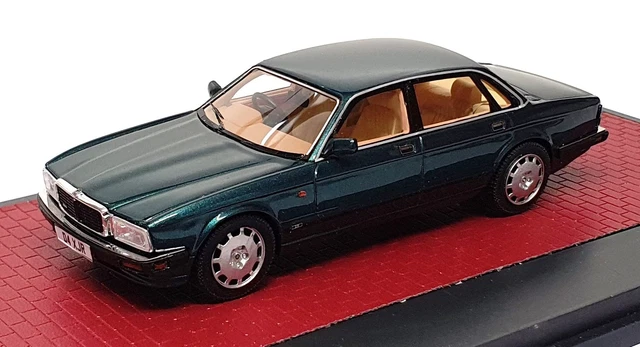 Jaguar XJ-S (1975-1981) - racing green met. 1:43 – Thomas Langejürgen Jaguar XJ-S (1975-1981) - racing green met. 1:43 – Thomas Langejürgen