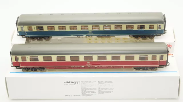 Märklin H0 4292 + 4295 - 2 Personenwagen rot/beige, blau/beige