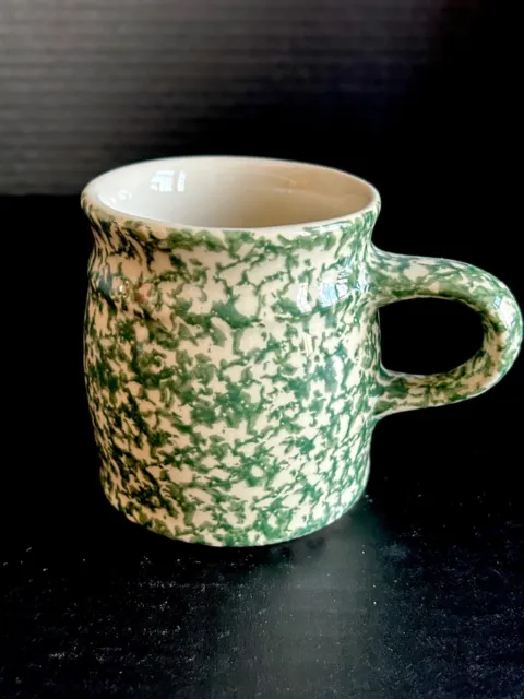 The Workshop Gerald Henn Roseville Ohio Pottery Green Spongeware Mug 3.5”