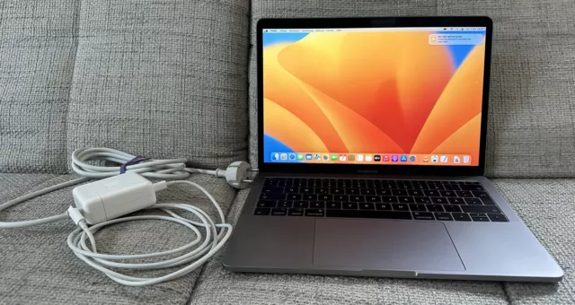 Apple MacBook Pro A1708 EMC3164 i5-7660U 16 GB RAM 512 GB SSD 13" computer portatile come nuovo