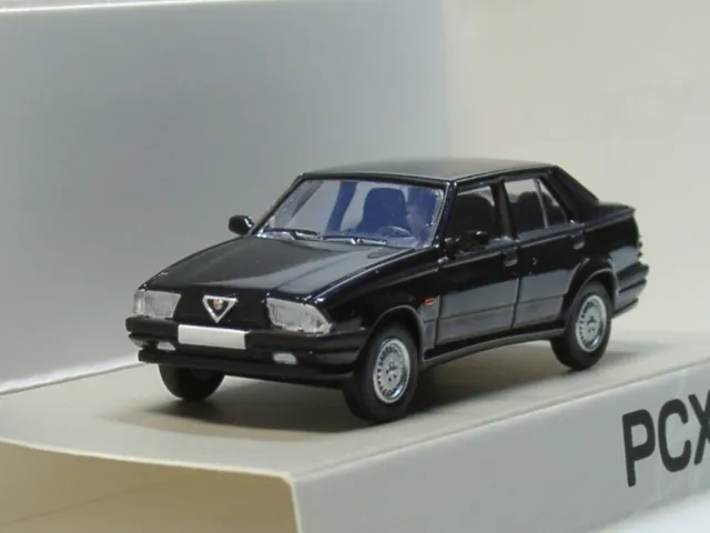 Premium Alfa Romeo 75 (1988), schwarz - PCX 870054 - 1:87