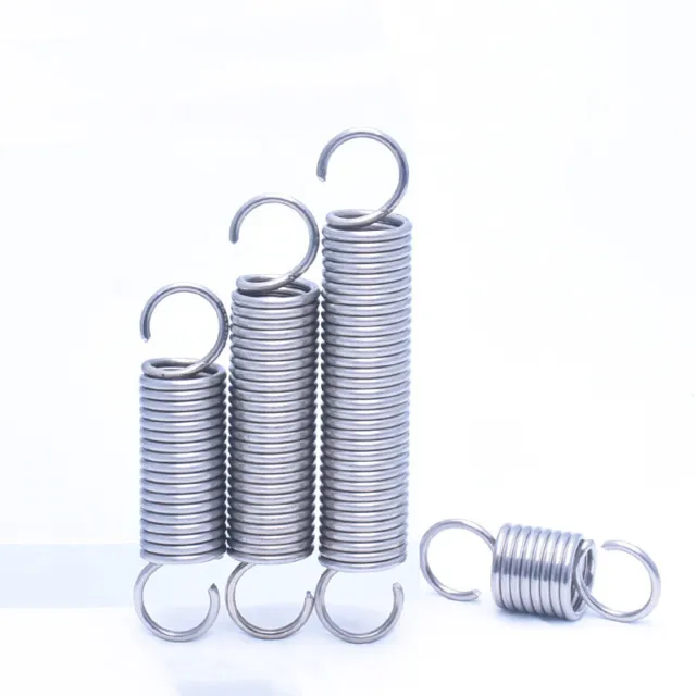 0.4mm Wire Dia Expansion Tension Extension Spring 4mm OD 304 Stainless Steel