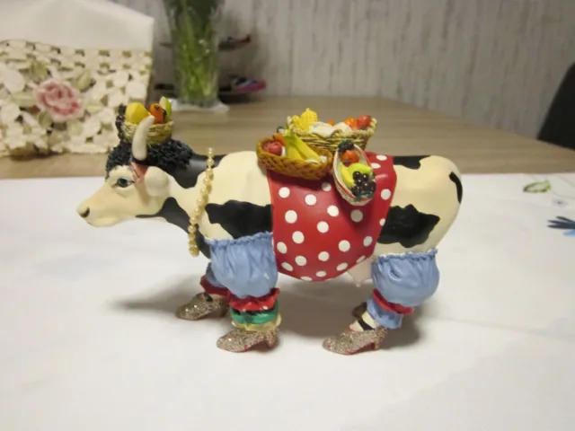 Cow Parade Bunte Kuh mit Glitzerschuhen+Obstkorb+Perlenkette