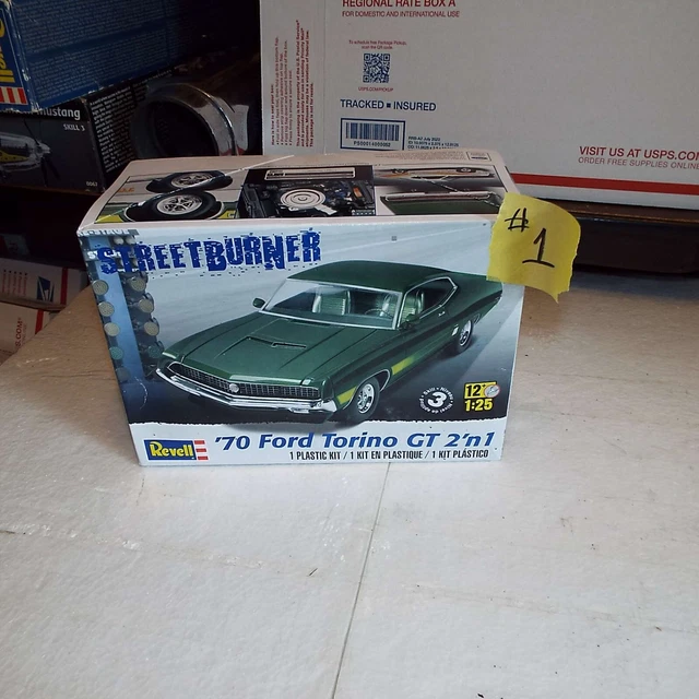 #1 1/25 REVELL 70 FORD TORINO GT MODEL for PARTS MISSING PIECES . READ #1 1/25 REVELL 70 FORD TORINO GT MODEL for PARTS MISSING PIECES . READ
