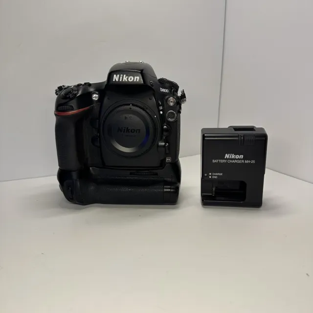 Nikon D800 36.0 MP Digital SLR Camera Body Shutter Count 41,031 (C1:8)