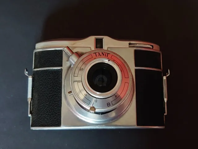 'Ferrania TANIT' Italian made camera