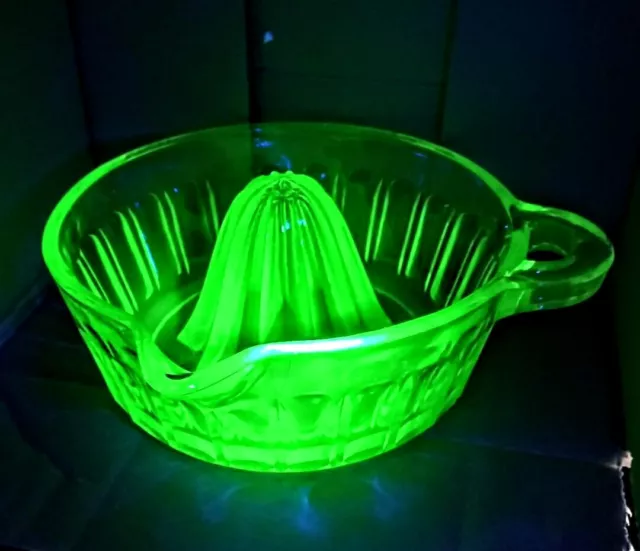 Vintage Depression Green Uranium Glass Citrus Juicer Reamer