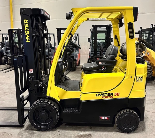 2017 Hyster S50Ft 5000Lb 3 Stage Mast Lpg 48 Inch Forks Forklift Reconditioned
