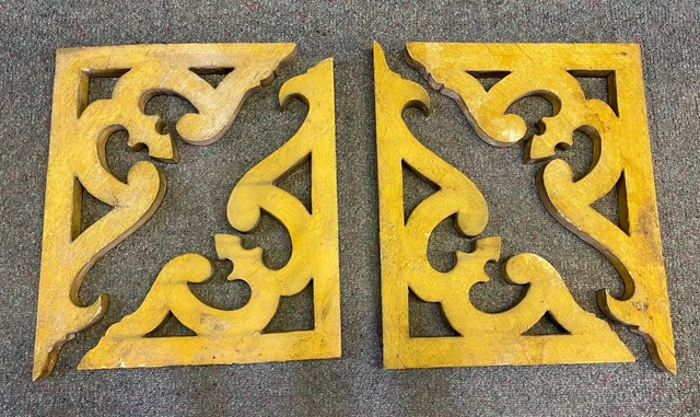 Lot of 4 Victorian Wooden Architectural FRETWORK CORBEL TRIM Fancy Corners