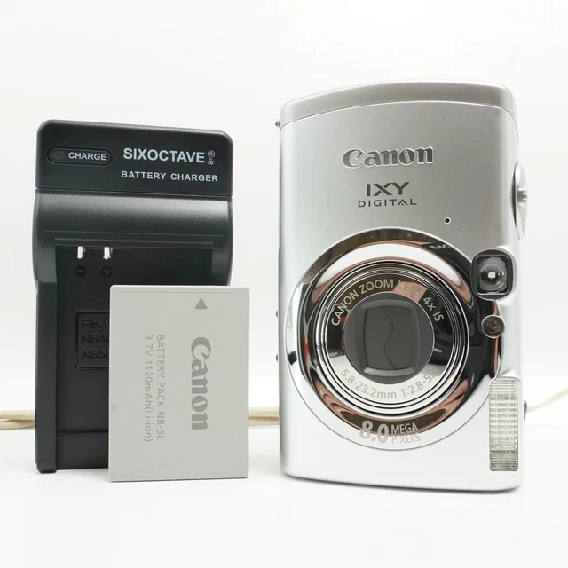 Canon IXY DIGITAL 810 IS 本体と付属品 Canon IXY DIGITAL 810 IS 本体と付属品