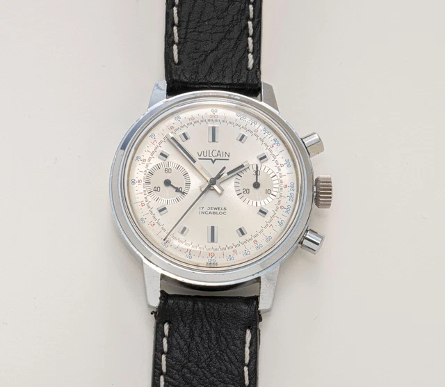 VULCAIN 1376 2 Register Chronograph VALJOUX 7733 with Box NICE!