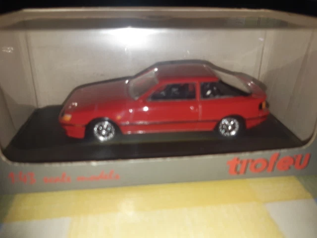 BELLE TOYOTA CELICA Gt4 Trofeu Avec Sa Boite Vitrine 1/43 EUR 30,00