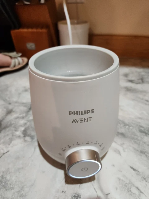 Philips Avent Fast Baby Bottle Warmer with Auto Shut Off