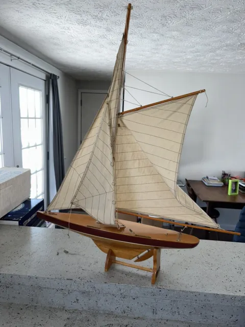 1895 America’s Cup Racer 26” Wooden Model Pond Yacht Replica w/ stand!