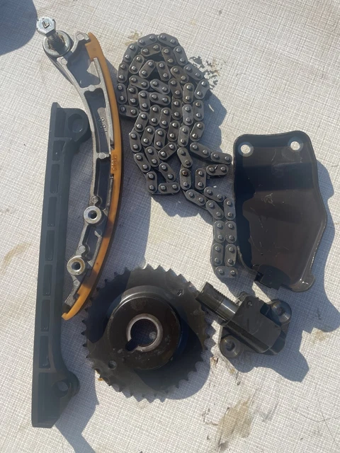 KIT CHAINE DE DISTRIBUTION   pour df 50 cv suzuki 4 tps. DE 2012