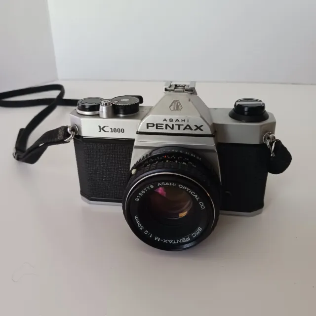 Asahi Pentax K1000 SLR 35mm Camera SMC Pentax M 1:2 50mm Lens Test Works Vintage