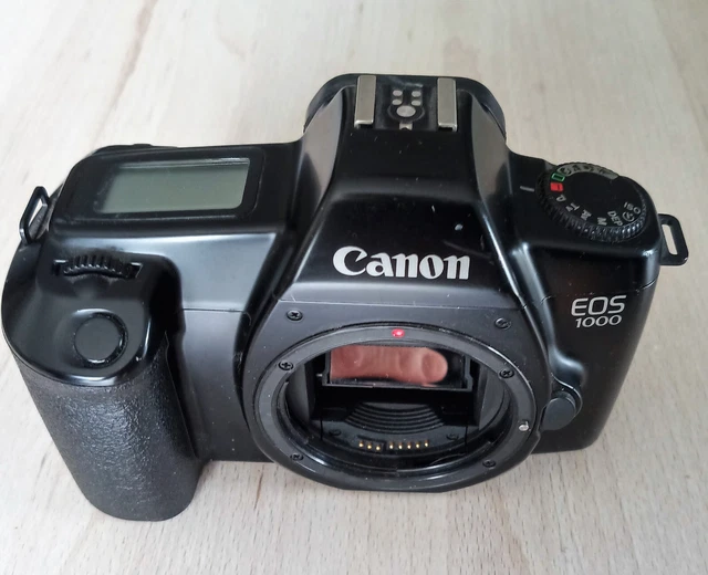 APPAREIL PHOTO ARGENTIQUE CANON EOS 1000 AVEC OBJECTIF CANON EF 35-80 mm 4,5-5,6