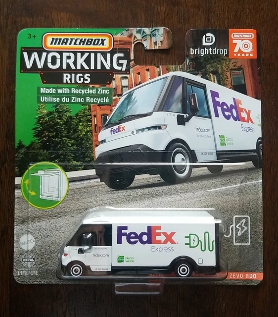 MATCHBOX WORKING RIGS 2023 GM Brightdrop Zevo 600. 1/64 9.50 PicClick