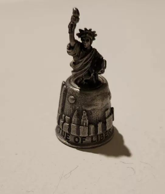 Statue Of Liberty Pewter Thimble: Collectible  Excellent Condition