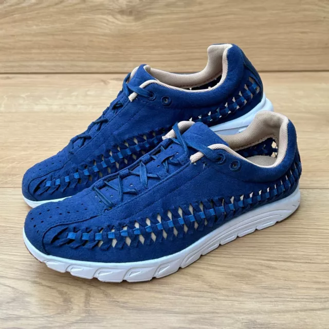 Nike woven trainers womens outlet
