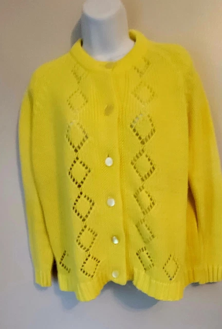 Vintage 50s 60s 70s Bright Yellow Feminine Cardigan Sweater L