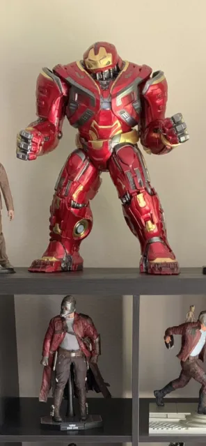 Hot Toys Avengers: Infinity War Hulkbuster 2 1/6 Scale Action Figure