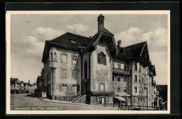 AK Bad Tölz, vor dem Mariastift in der Marktstraße 2