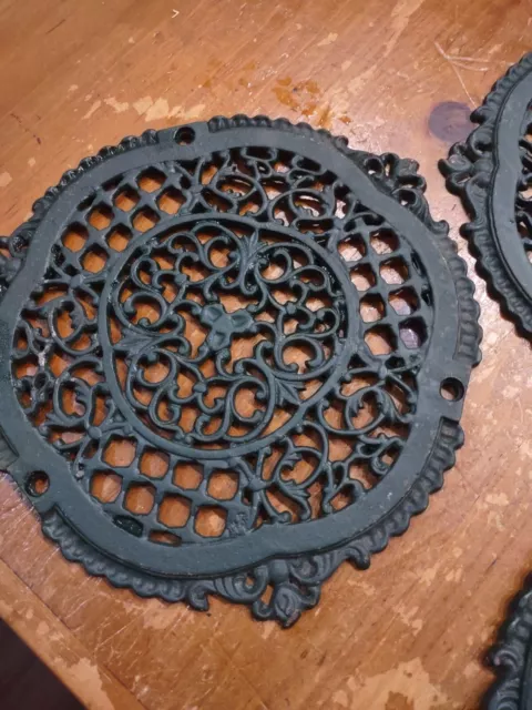 Antique Ornate Round Cast Iron Floor Grate Heating 10" Vent  Salvage