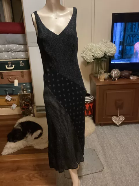 Genuine Vintage 80’s LAURA ASHLEY Sleeveless maxi Dress Black Beige Size UK 12
