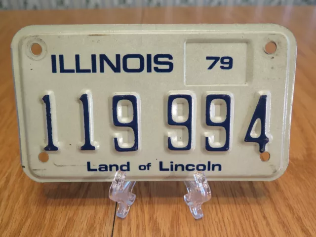 Vintage Motorcycle License Plate ILLINOIS IL 1979