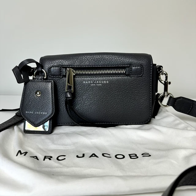 Marc Jacobs Gotham City Pebbled Leather Crossbody Bag