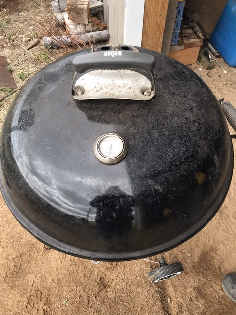 Weber 22” Kettle Charcoal Grill