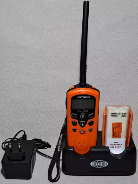 Jotron Tron TR20 GMDSS VHF Radio Telefon mit RCH-20 Ladegerät