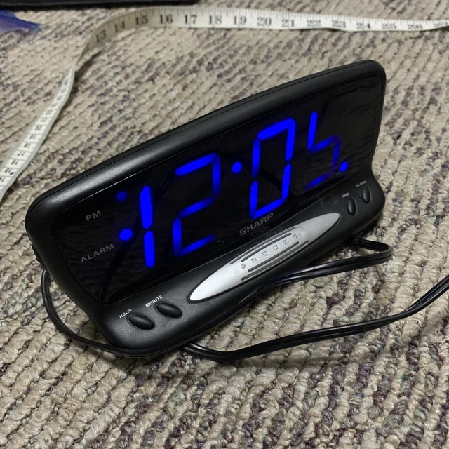 SHARP DIGITAL ALARM Clock Model SPC1221XF Large Display 2.33 PicClick