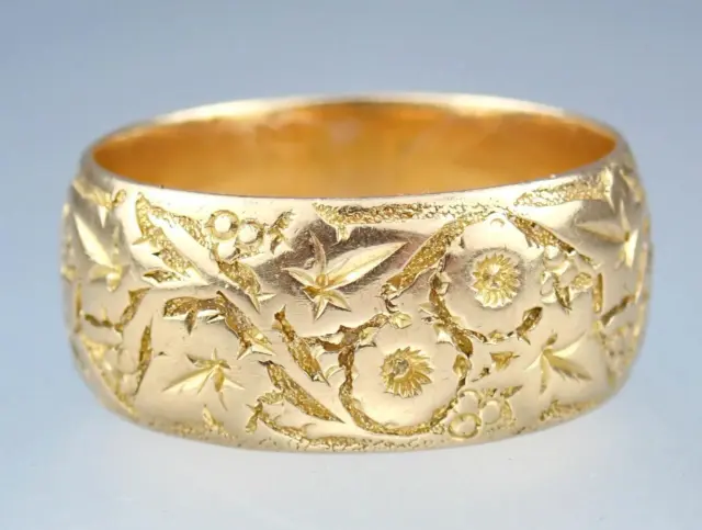 Gorgeous Antique Edwardian 18K Gold Carved Floral Flowers Band Ring 1913 S 8.25