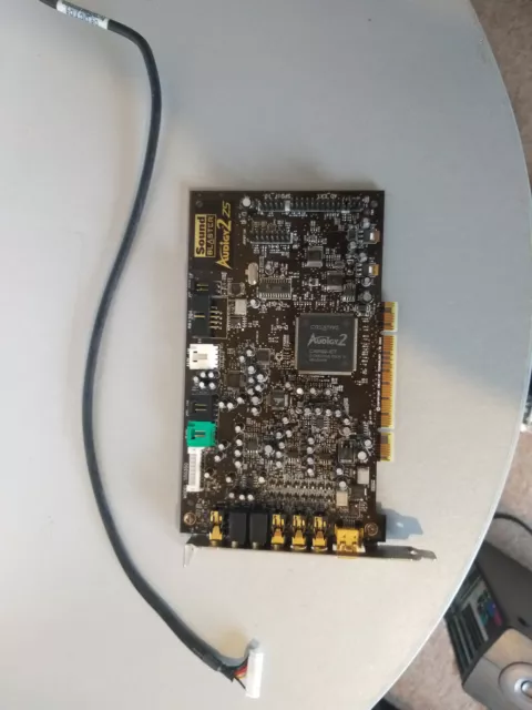 Creative Sound Blaster Audigy 2 ZS Soundkarte 7.1 SB0350 PCI carte son